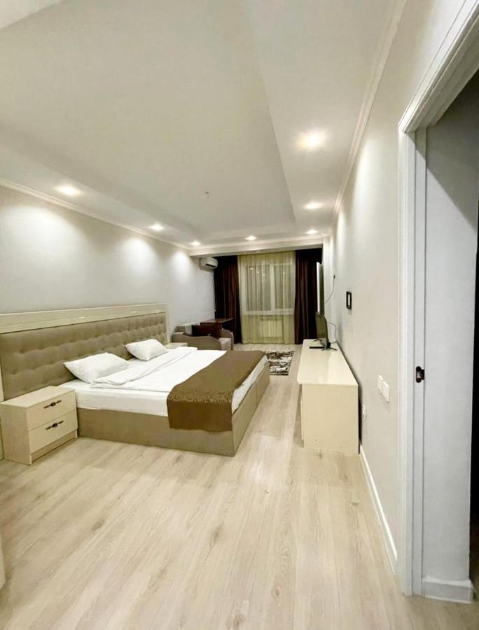 Gold Boutique Hotel Алматы Экстерьер фото